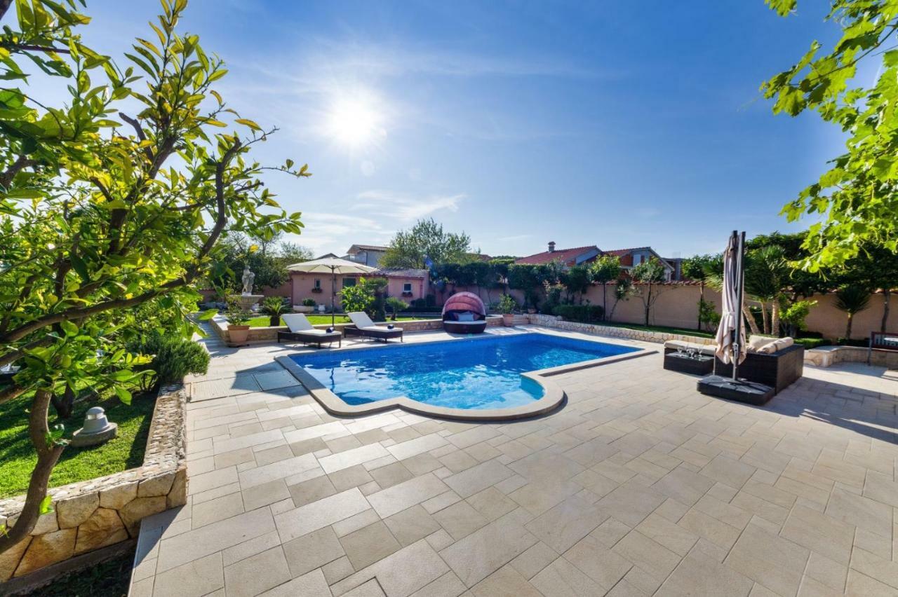 Navis Luxury Villa Vodice Eksteriør bilde