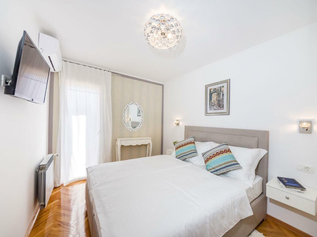 Navis Luxury Villa Vodice Eksteriør bilde