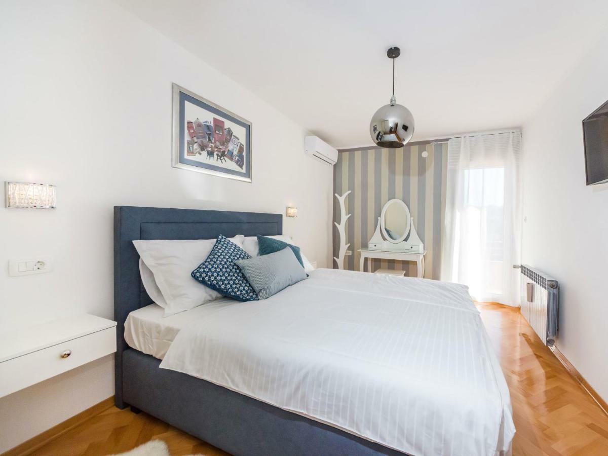 Navis Luxury Villa Vodice Eksteriør bilde